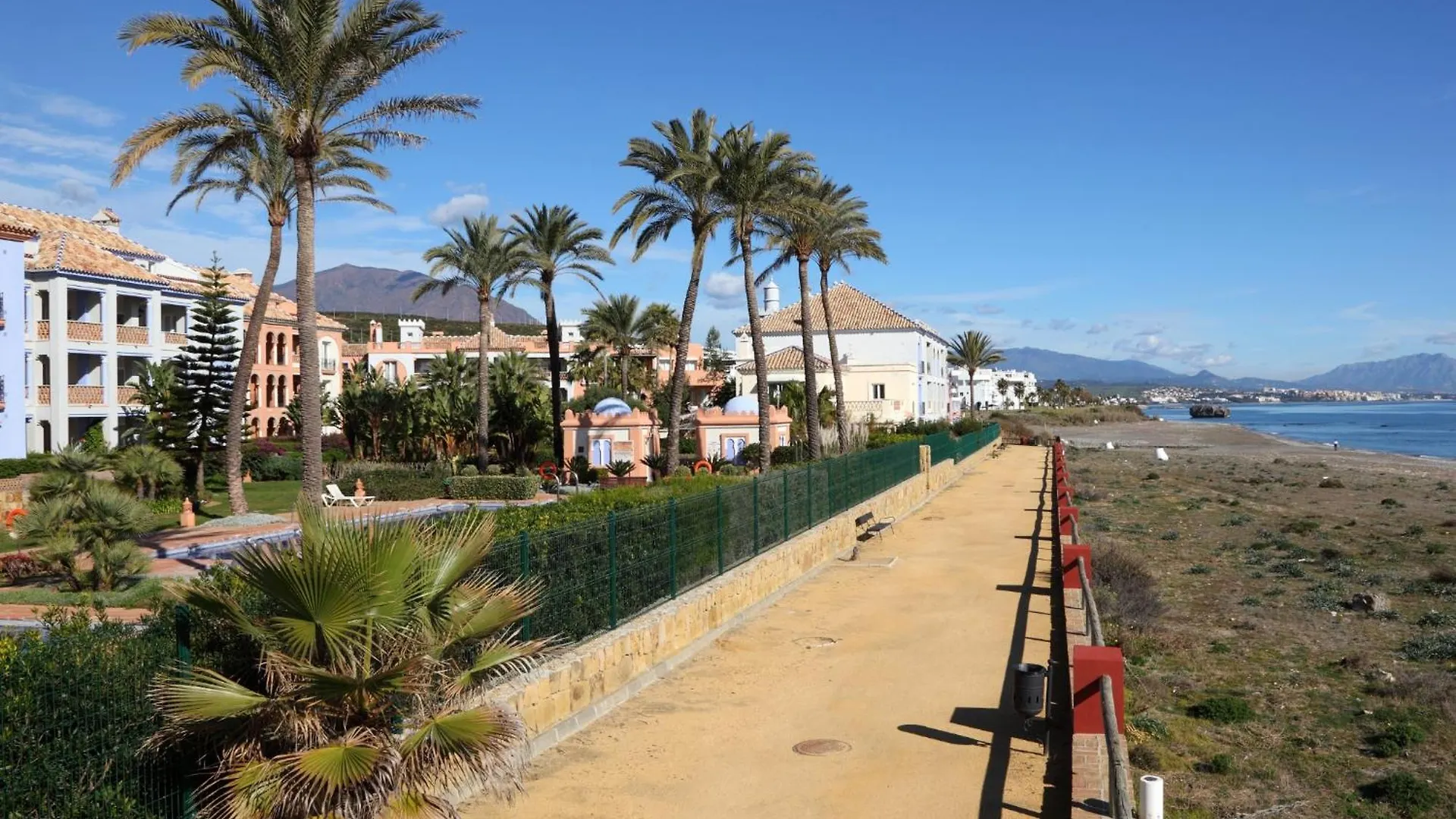 Amazing Sea Views From This Exquisite Three-Bedroom Penthouse Apartment Buenas Noches