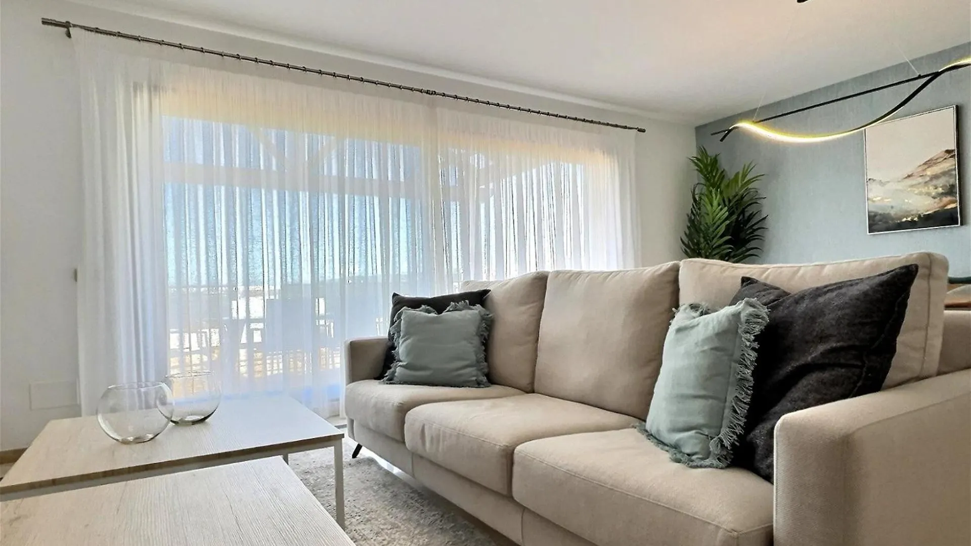 Amazing Sea Views From This Exquisite Three-Bedroom Penthouse Apartment Buenas Noches